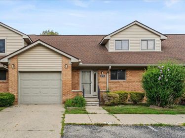 3719 Old Creek Road , Troy, Mi 48084