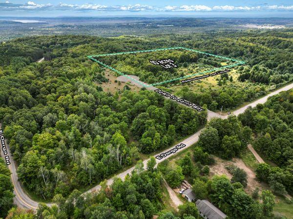 3 Darga Road E, Cedar, MI 49621