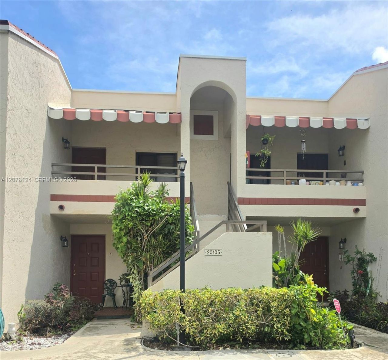 20105 NE 3rd Ct , Unit 6, Miami, FL 33179 Photo