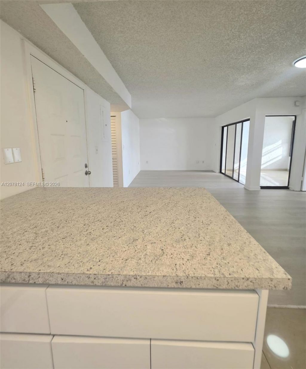 20105 NE 3rd Ct , Unit 6, Miami, FL 33179 Photo