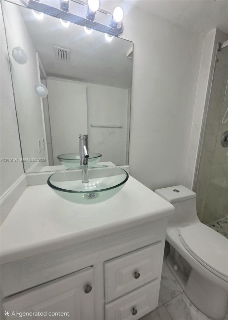 20105 NE 3rd Ct , Unit 6, Miami, FL 33179 Photo