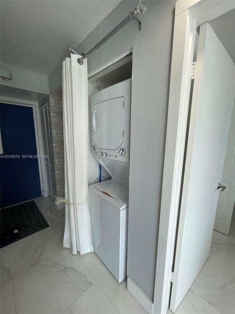 1740 NW N River Dr , Unit 612, Miami, FL 33125 Photo