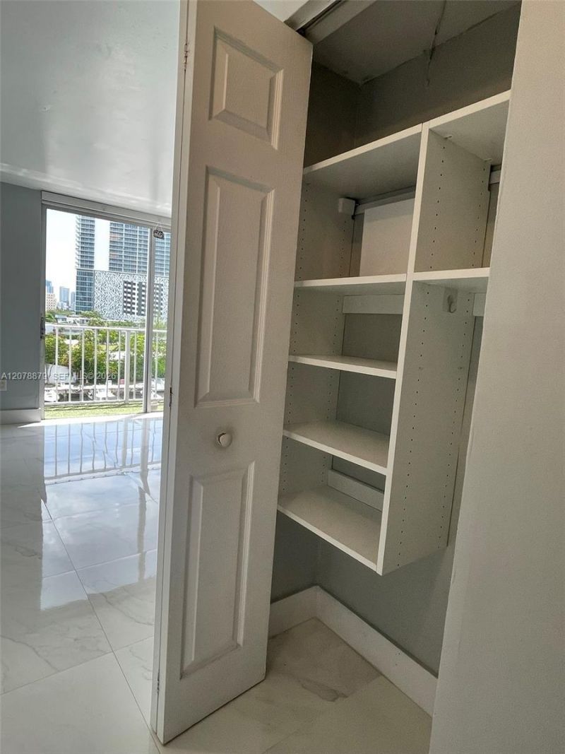1740 NW N River Dr , Unit 612, Miami, FL 33125 Photo