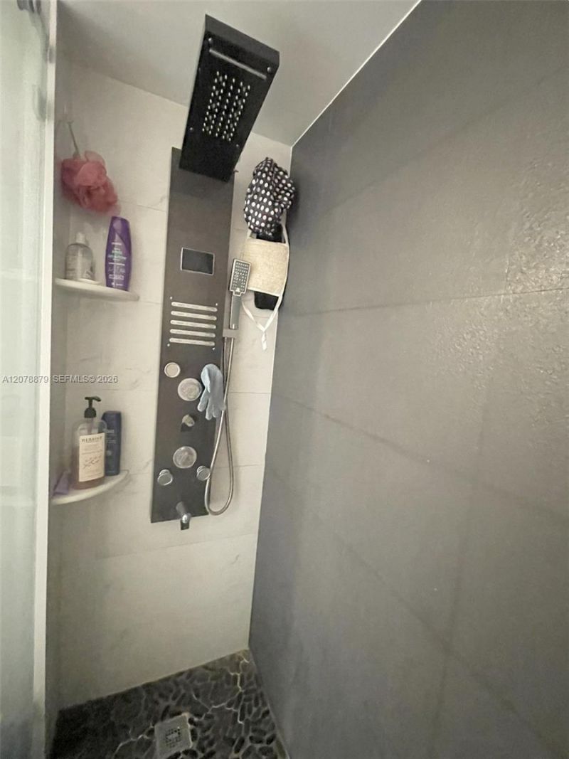 1740 NW N River Dr , Unit 612, Miami, FL 33125 Photo