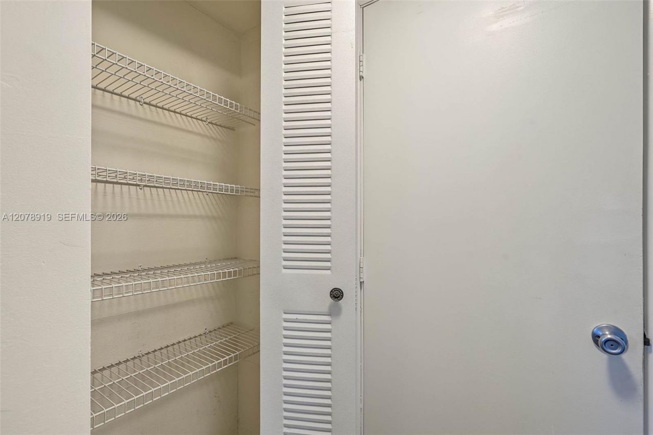 915 8th St, Unit 102, Miami Beach, FL 33139 Photo