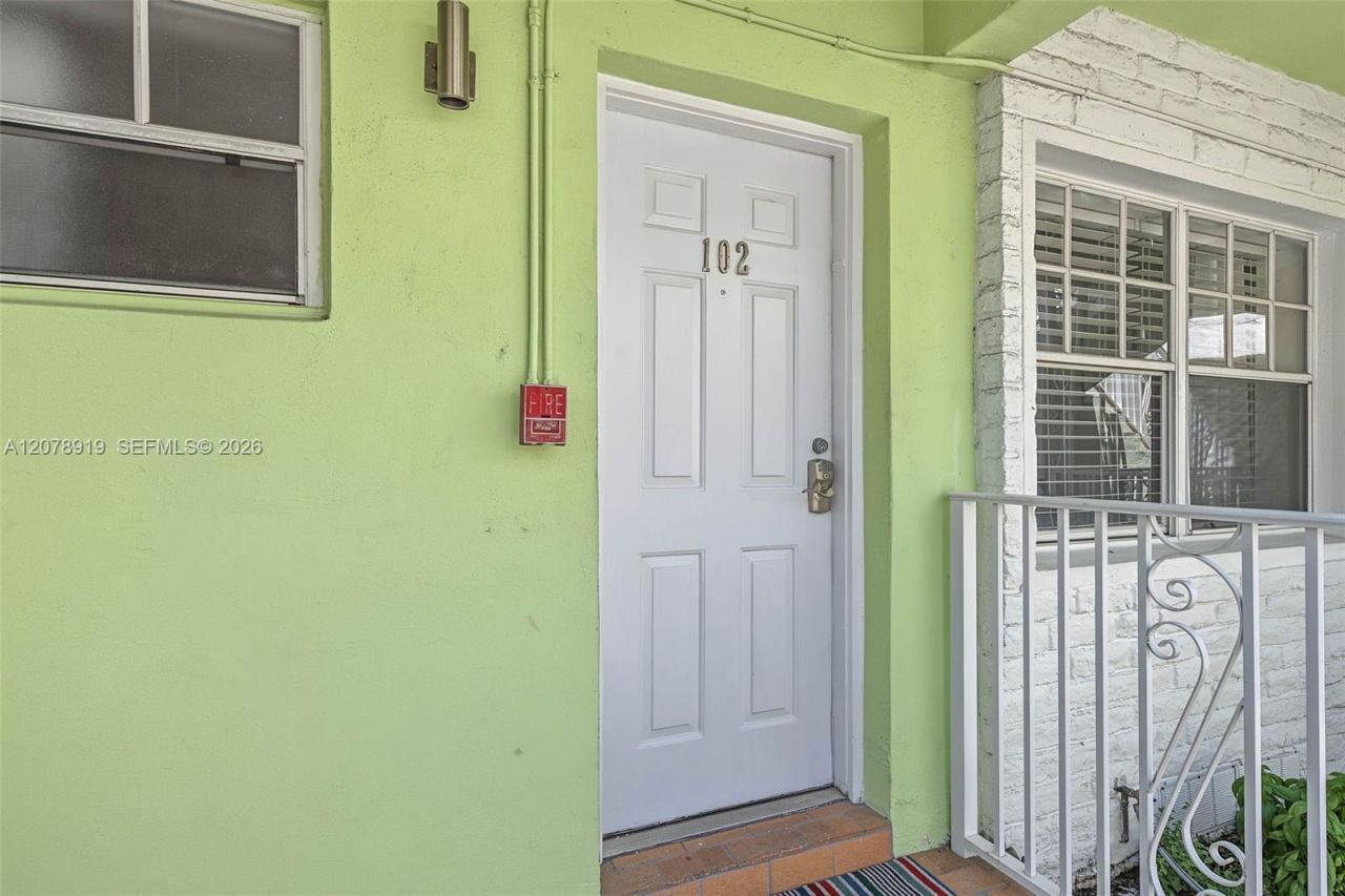 915 8th St, Unit 102, Miami Beach, FL 33139 Photo