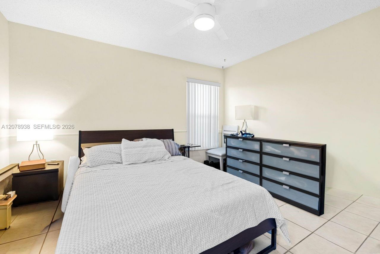 11660 NW 38th Pl , Sunrise, FL 33323 Photo