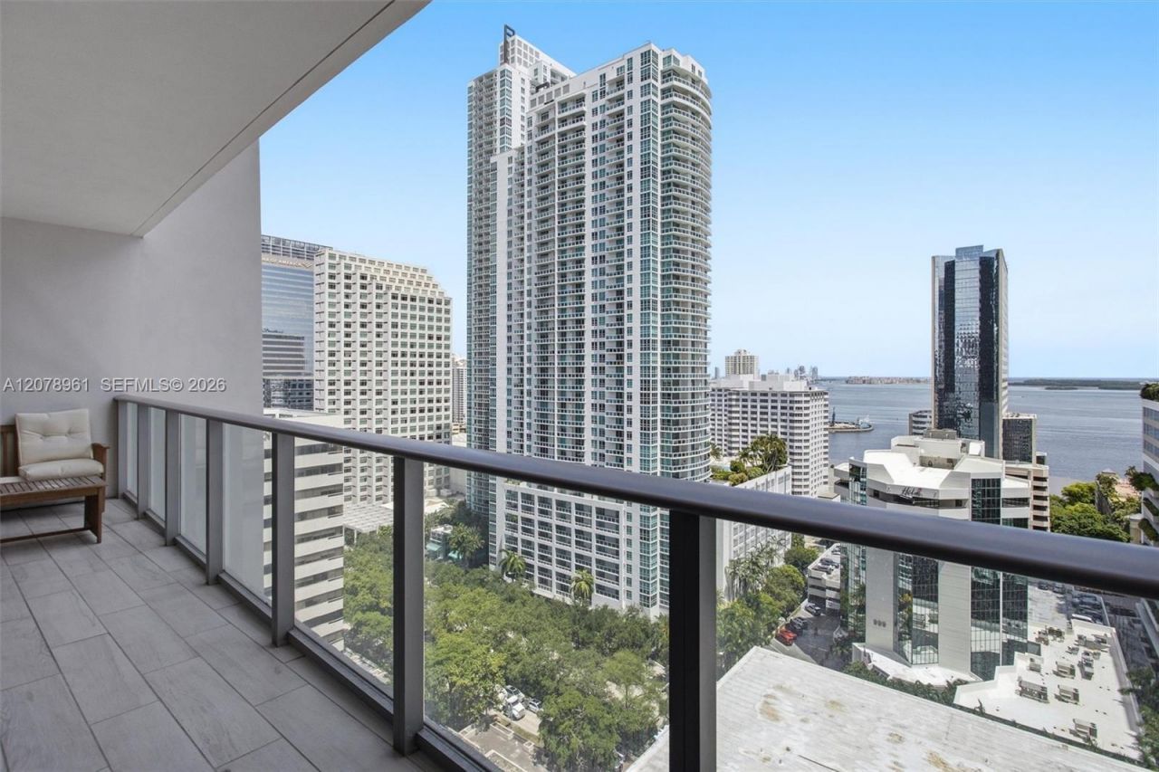 1010 Brickell Ave , Unit 2102, Miami, FL 33131 Photo