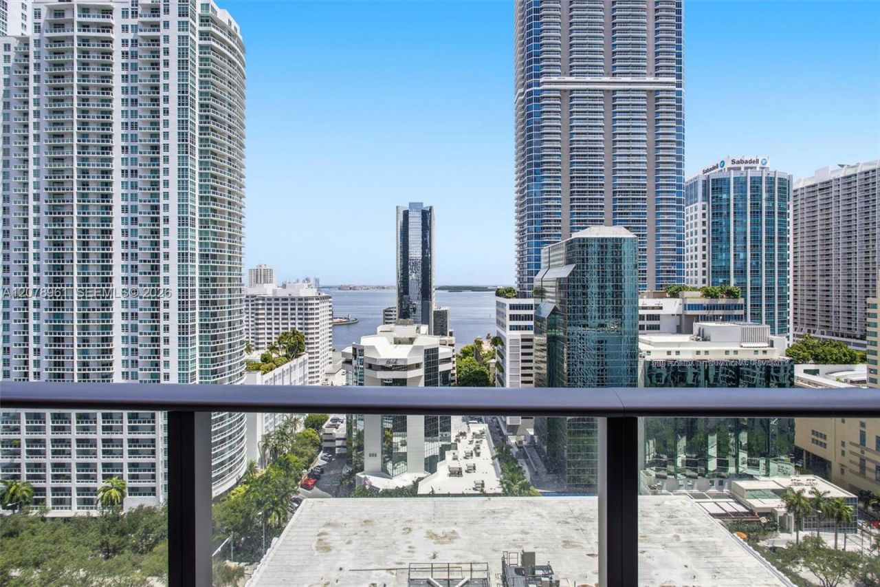 1010 Brickell Ave , Unit 2102, Miami, FL 33131 Photo