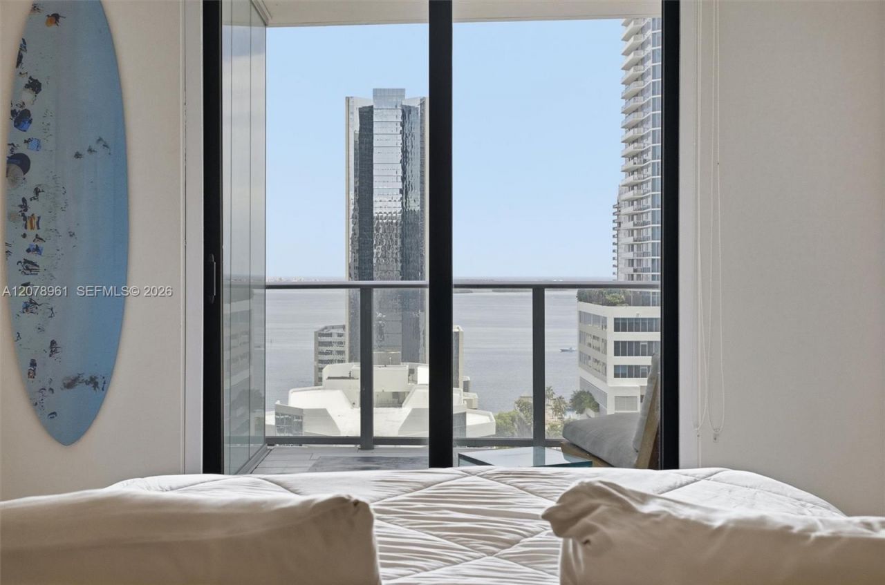 1010 Brickell Ave , Unit 2102, Miami, FL 33131 Photo