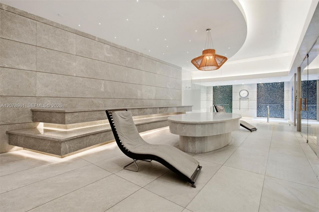 1010 Brickell Ave , Unit 2102, Miami, FL 33131 Photo