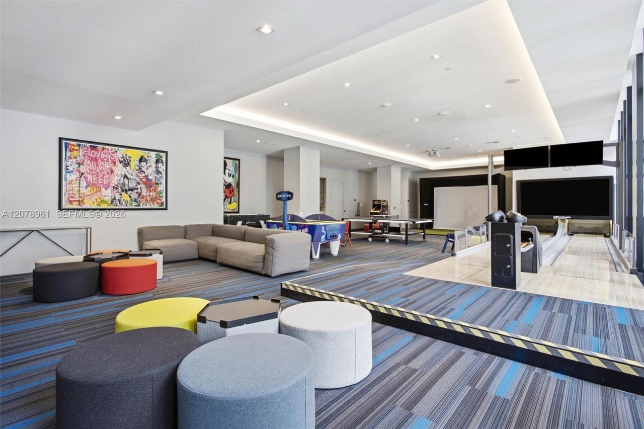 1010 Brickell Ave , Unit 2102, Miami, FL 33131 Photo