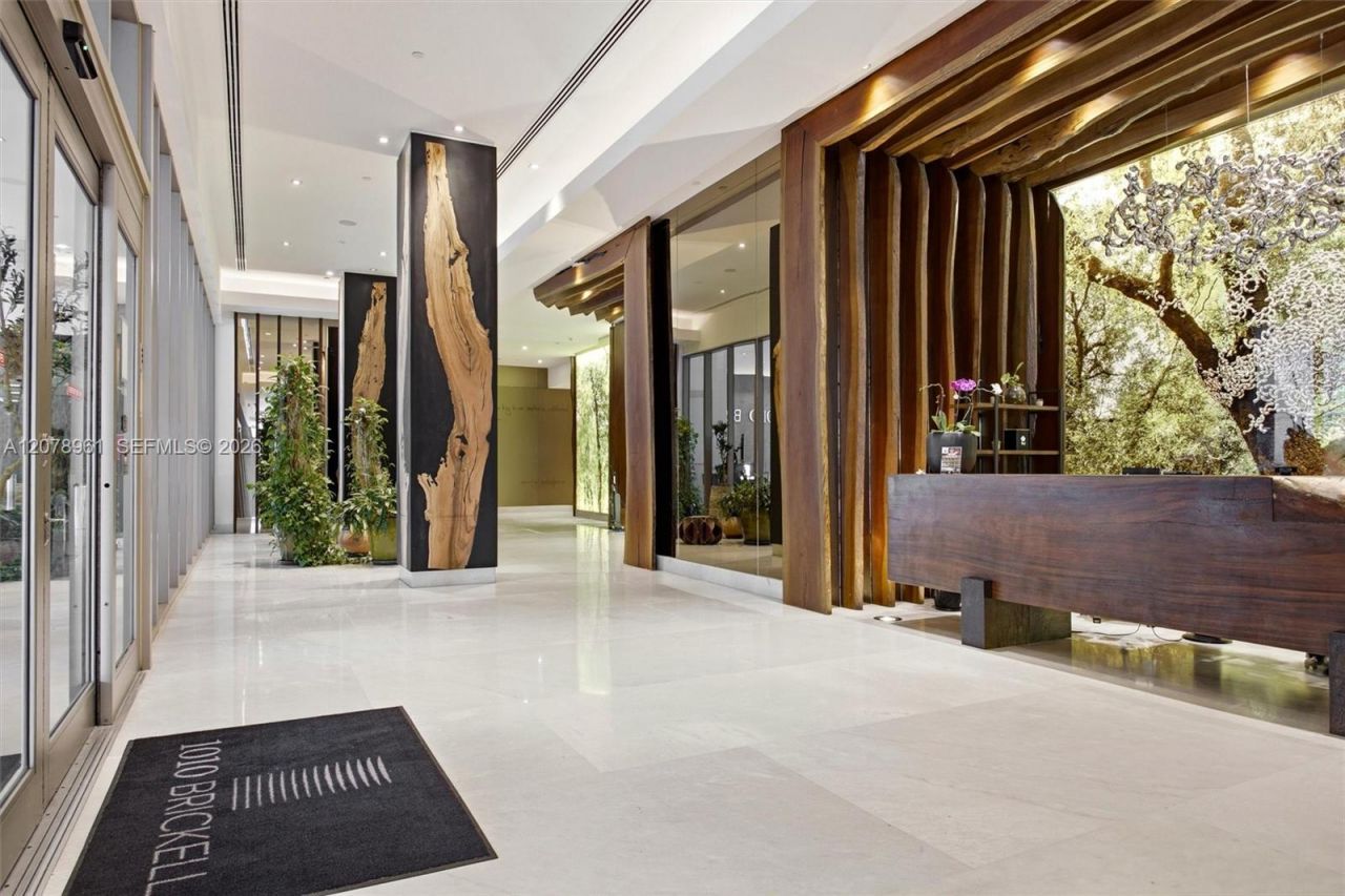 1010 Brickell Ave , Unit 2102, Miami, FL 33131 Photo
