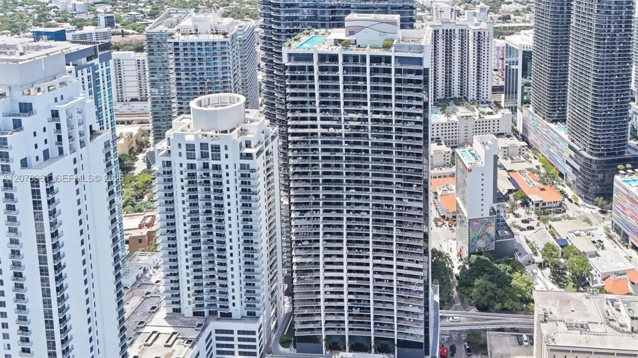 1010 Brickell Ave , Unit 2102, Miami, FL 33131 Photo