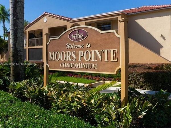 18290 Mediterranean Blvd , Unit 7-5, Hialeah, FL 33015