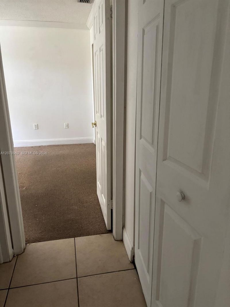18290 Mediterranean Blvd , Unit 7-5, Hialeah, FL 33015 Photo