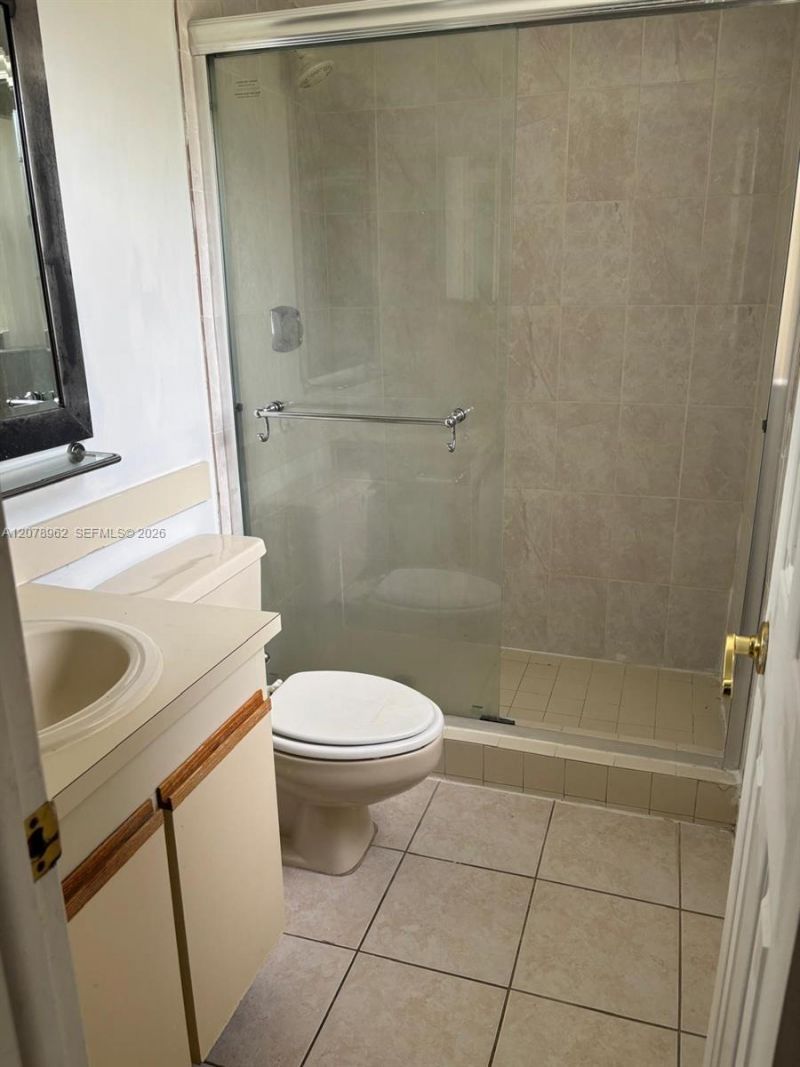 18290 Mediterranean Blvd , Unit 7-5, Hialeah, FL 33015 Photo