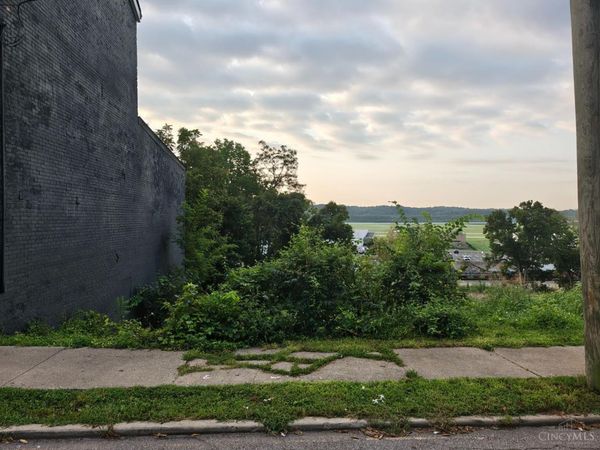 4323 Eastern Avenue, Cincinnati, OH 45226