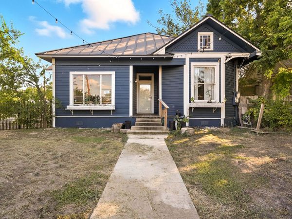 1502 Buena Vista, San Antonio, TX 78207