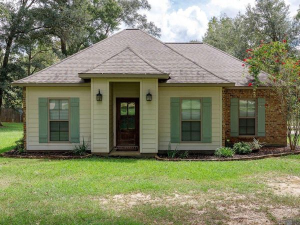 12710 Maple St, Clinton, LA 70722