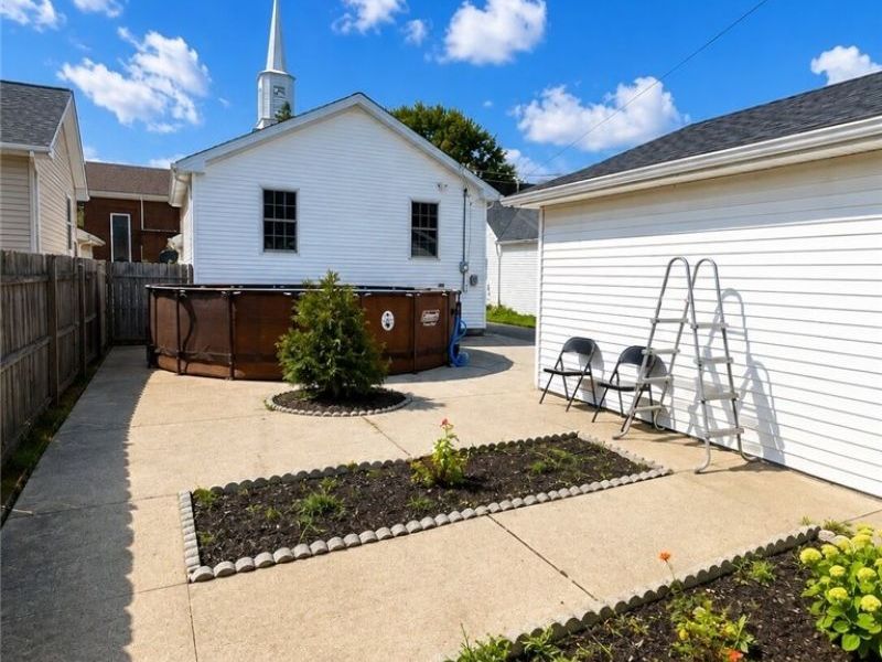 12910 Bennington Avenue, Cleveland, OH 44135 Photo 28