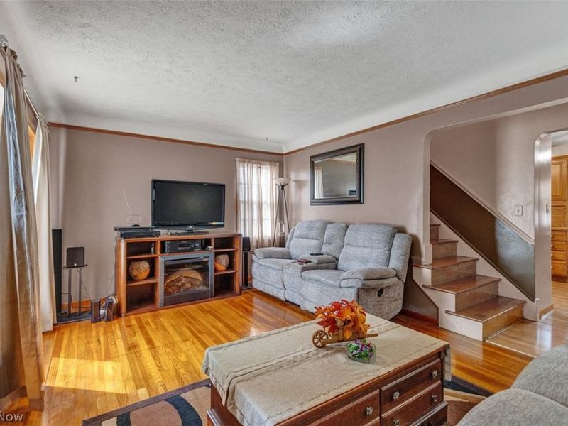 14903 Tabor Avenue, Maple Heights, OH 44137 Photo 6