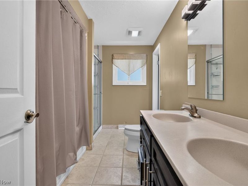 6613 Brookside Road, Independence, OH 44131 Photo 27