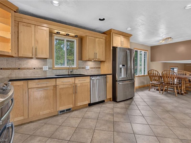 6613 Brookside Road, Independence, OH 44131 Photo 7