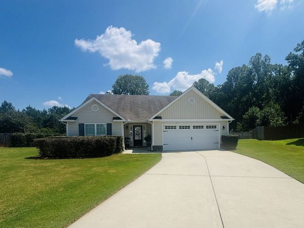 110 Manchester Lane, Jefferson, GA 30549