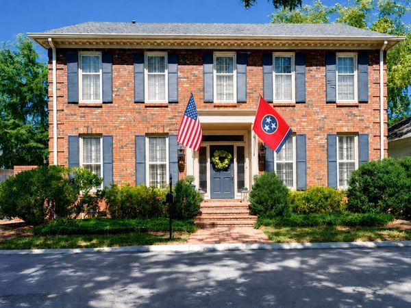 13 Valley Frg, Nashville, TN 37205
