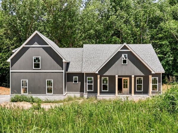 4973 Hunter Rd , Southside, TN 37171