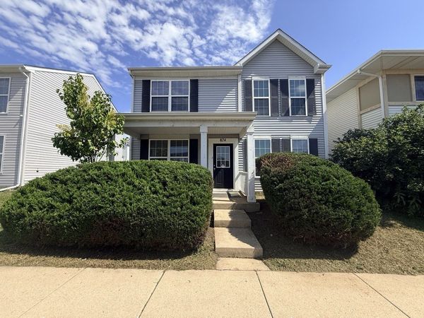 874 FOUR SEASONS Boulevard, Aurora, IL 60504