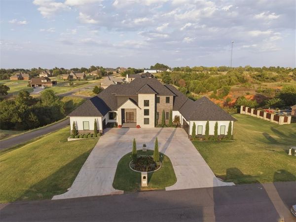 5660 Tina Drive, Norman, OK 73072