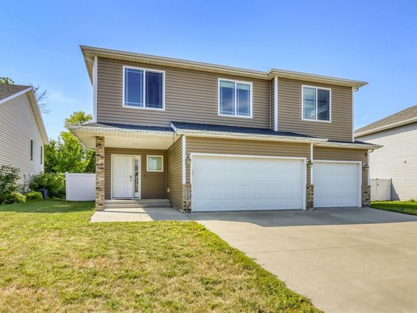 6242 63rd Avenue S, Fargo, ND 58104