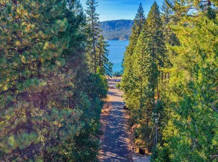 14861 Lake Ln, Nevada City, CA 95959 Photo