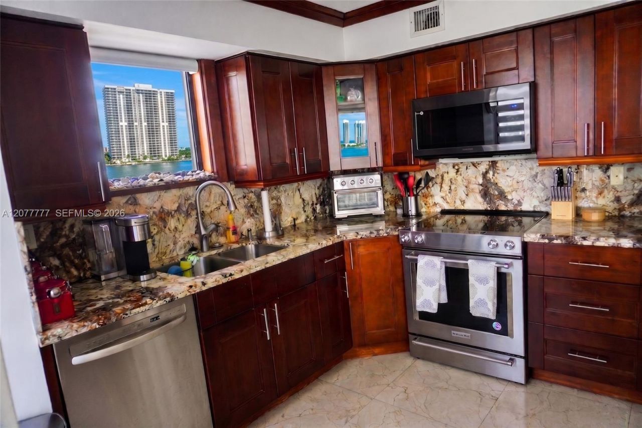 3300 NE 192nd St , Unit 1612, Aventura, FL 33180 Photo