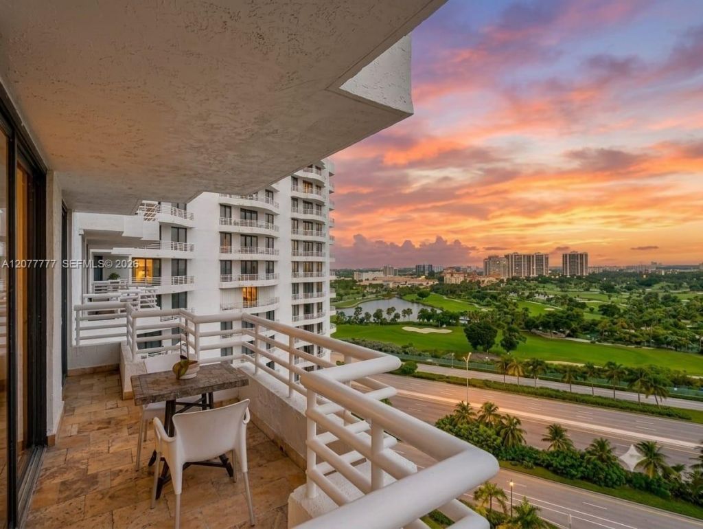3300 NE 192nd St , Unit 1612, Aventura, FL 33180 Photo
