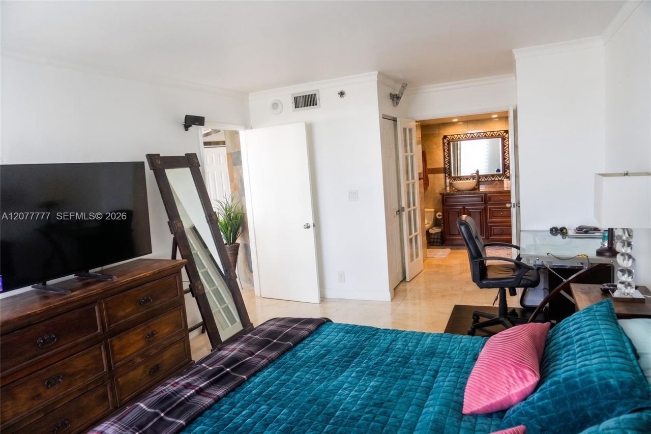 3300 NE 192nd St , Unit 1612, Aventura, FL 33180 Photo