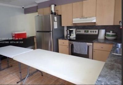 516 NW 4th Ave , Hallandale Beach, FL 33009 Photo