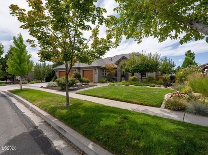 7365 Silver King Drive, Sparks, NV 89436 Photo