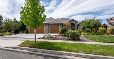 7365 Silver King Drive, Sparks, NV 89436 Photo