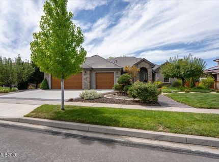 7365 Silver King Drive, Sparks, NV 89436 Photo