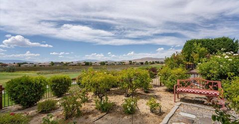7365 Silver King Drive, Sparks, NV 89436 Photo