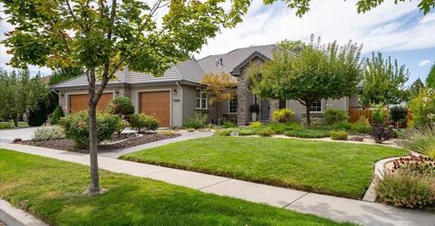 7365 Silver King Drive, Sparks, NV 89436 Photo