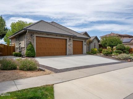 7365 Silver King Drive, Sparks, NV 89436 Photo