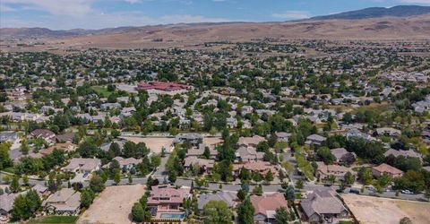 7365 Silver King Drive, Sparks, NV 89436 Photo
