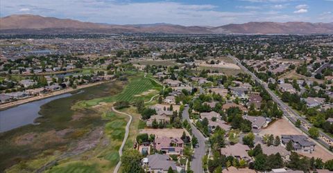 7365 Silver King Drive, Sparks, NV 89436 Photo