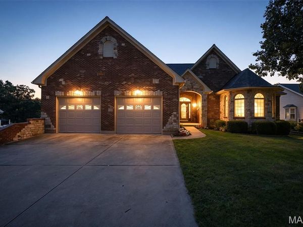9850 W Vista Drive , Hillsboro, MO 63050