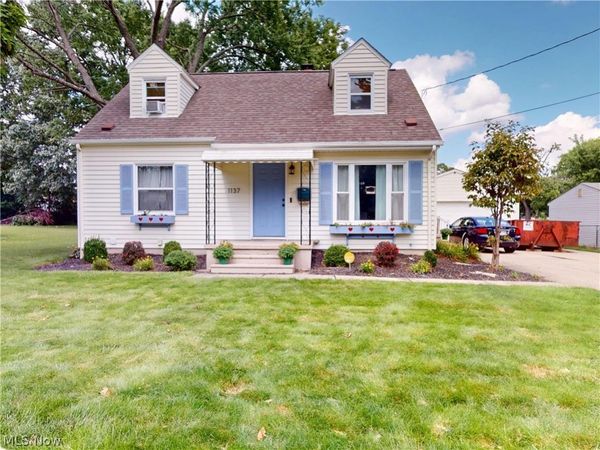 1137 E Archwood Avenue , Akron, OH 44306