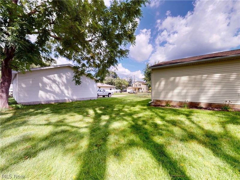 1137 E Archwood Avenue, Akron, OH 44306 Photo 27